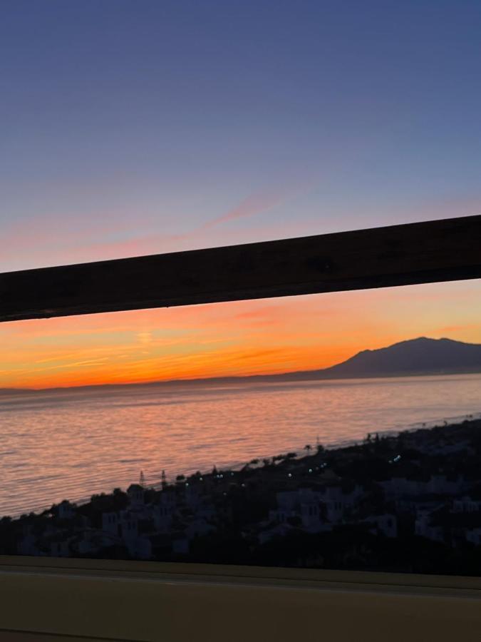 Vistas Al Mar Marbella Del Este Luaran gambar